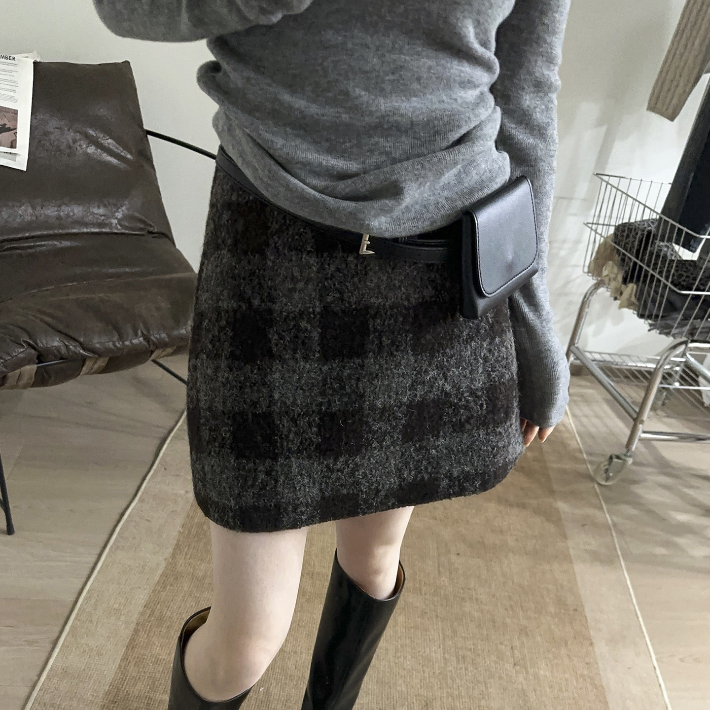 撞色格子羊毛呢A字半身裙女欧货