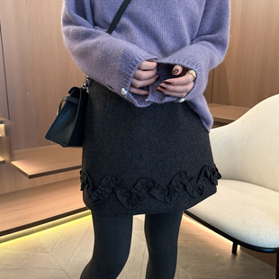 木耳边A字羊毛呢半身裙女欧洲站2025冬装新款欧货女装时尚短裙潮