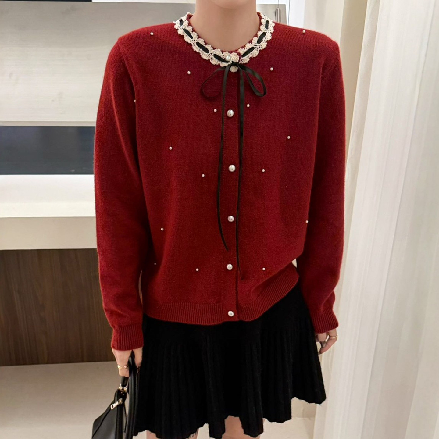 蝴蝶结钉珠羊毛针织开衫女欧洲站2025冬装新款欧货女装毛衣外套潮,女装/女士精品,毛针织衫,淘宝优惠券,粉丝福利购,淘宝优惠卷