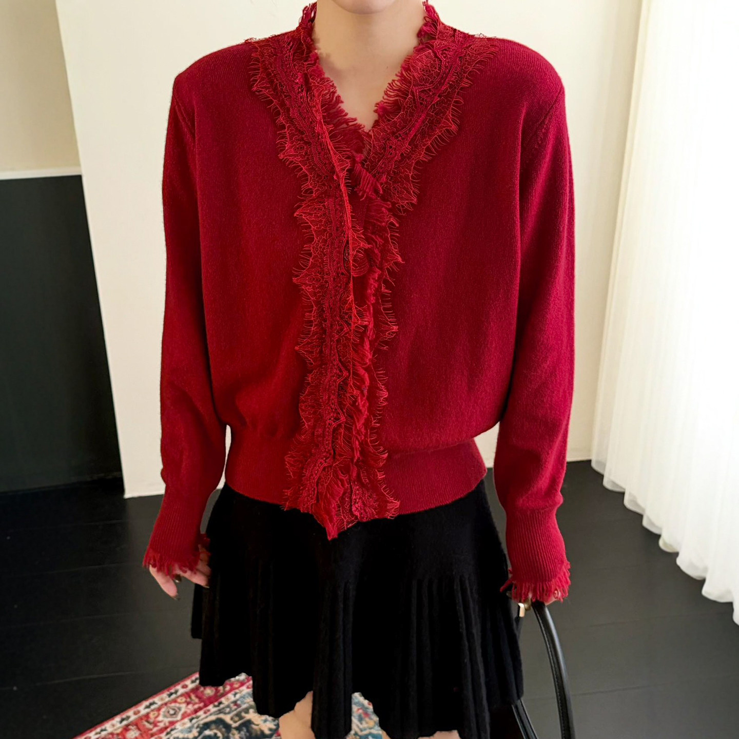 蕾丝拼接全羊毛针织开衫女欧洲站2026春装新款欧货女装打底小衫潮,女装/女士精品,毛针织衫,淘宝优惠券,粉丝福利购,淘宝优惠卷