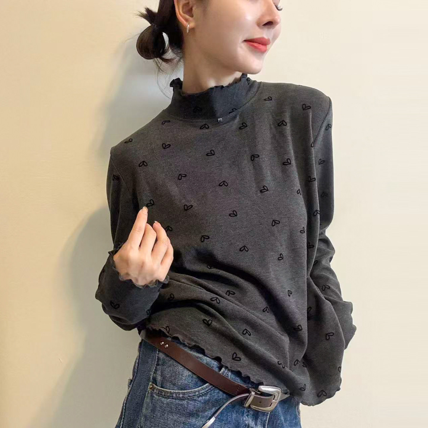 爱心印花木耳边高领T恤女欧洲站