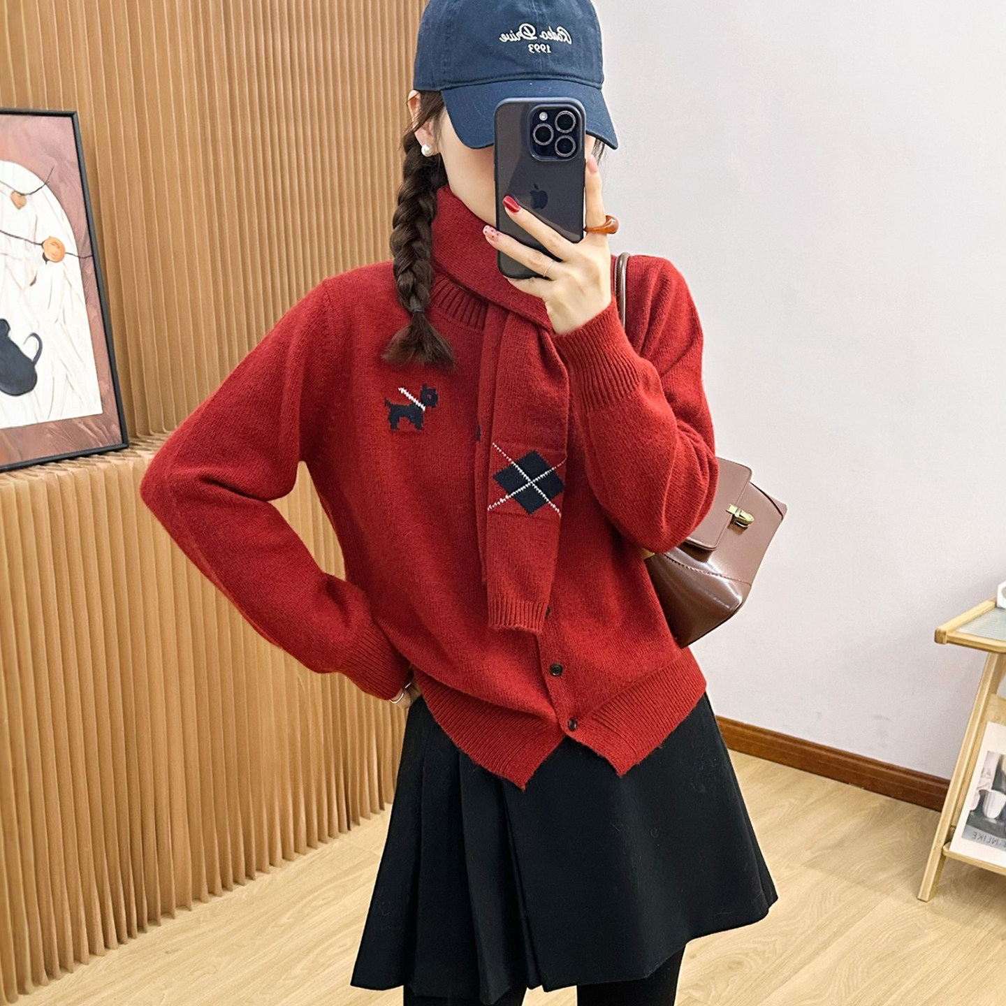 小狗刺绣配围巾羊绒针织开衫女欧洲站2025冬装新款欧货女装毛衣潮