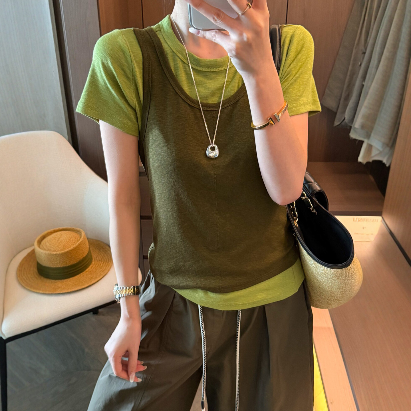 撞色吊带背心短袖T恤两件套上衣女欧洲站2026夏季新款欧货女装潮