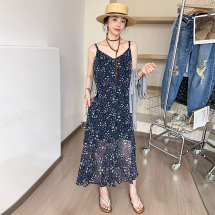 复古碎花吊带连衣裙女欧洲站2025夏装新款欧货女装中长款A字裙潮