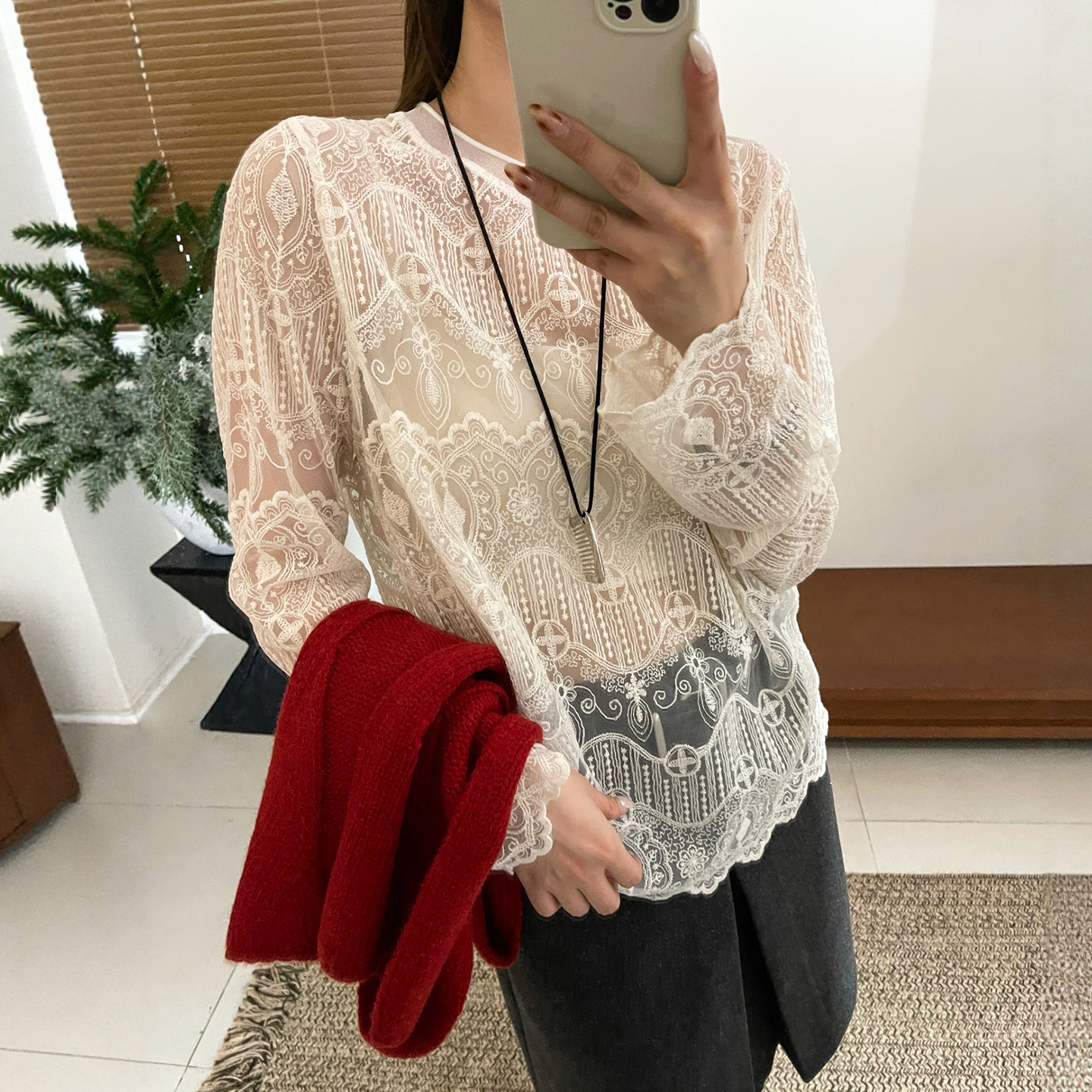 重工镂空钩花蕾丝衬衫女欧洲站潮