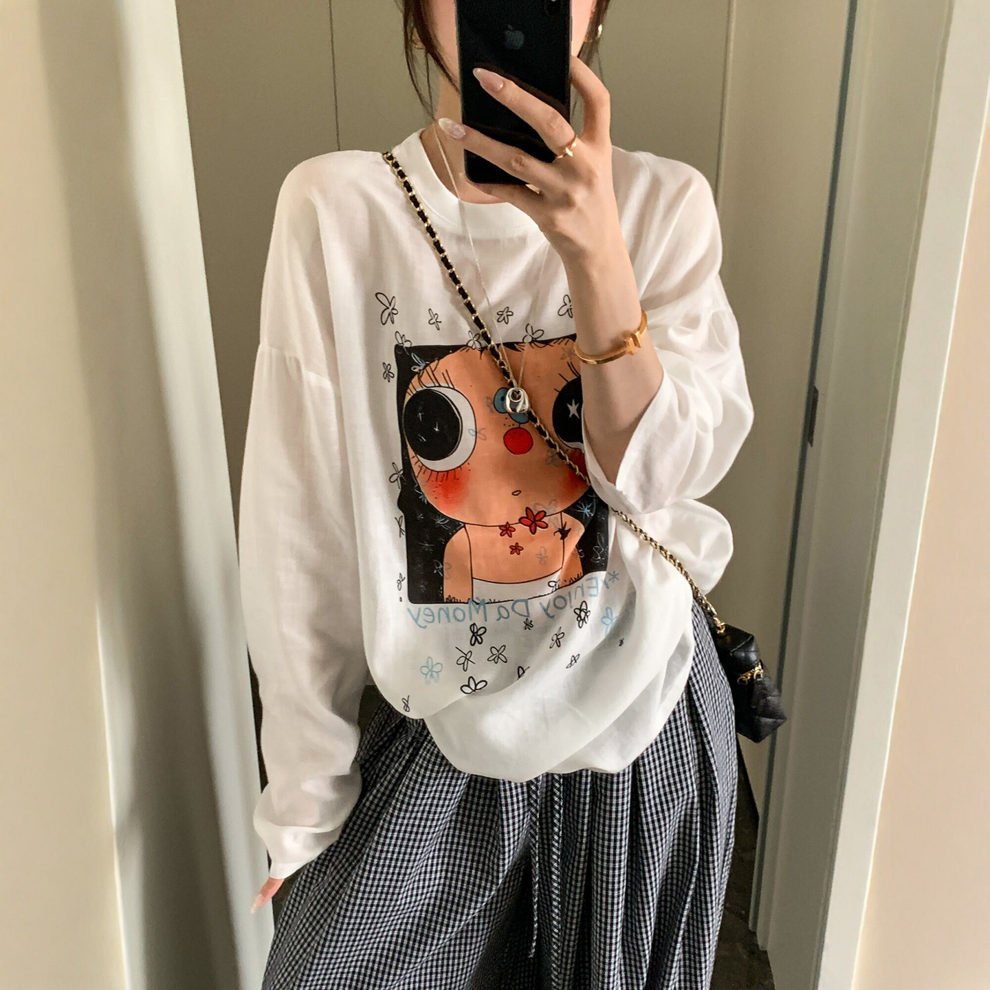 卡通女孩印花大版T恤女欧货上衣