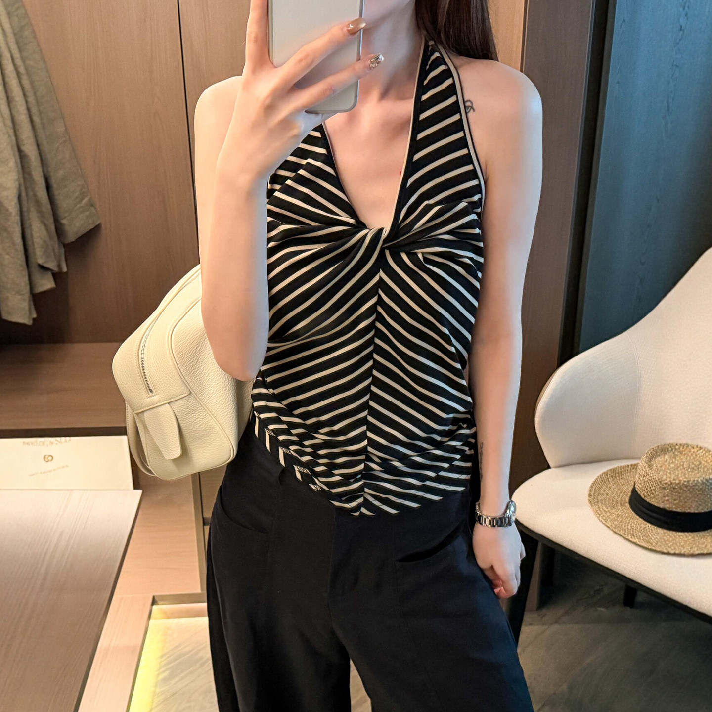 撞色条纹扭结挂脖吊带背心女欧货