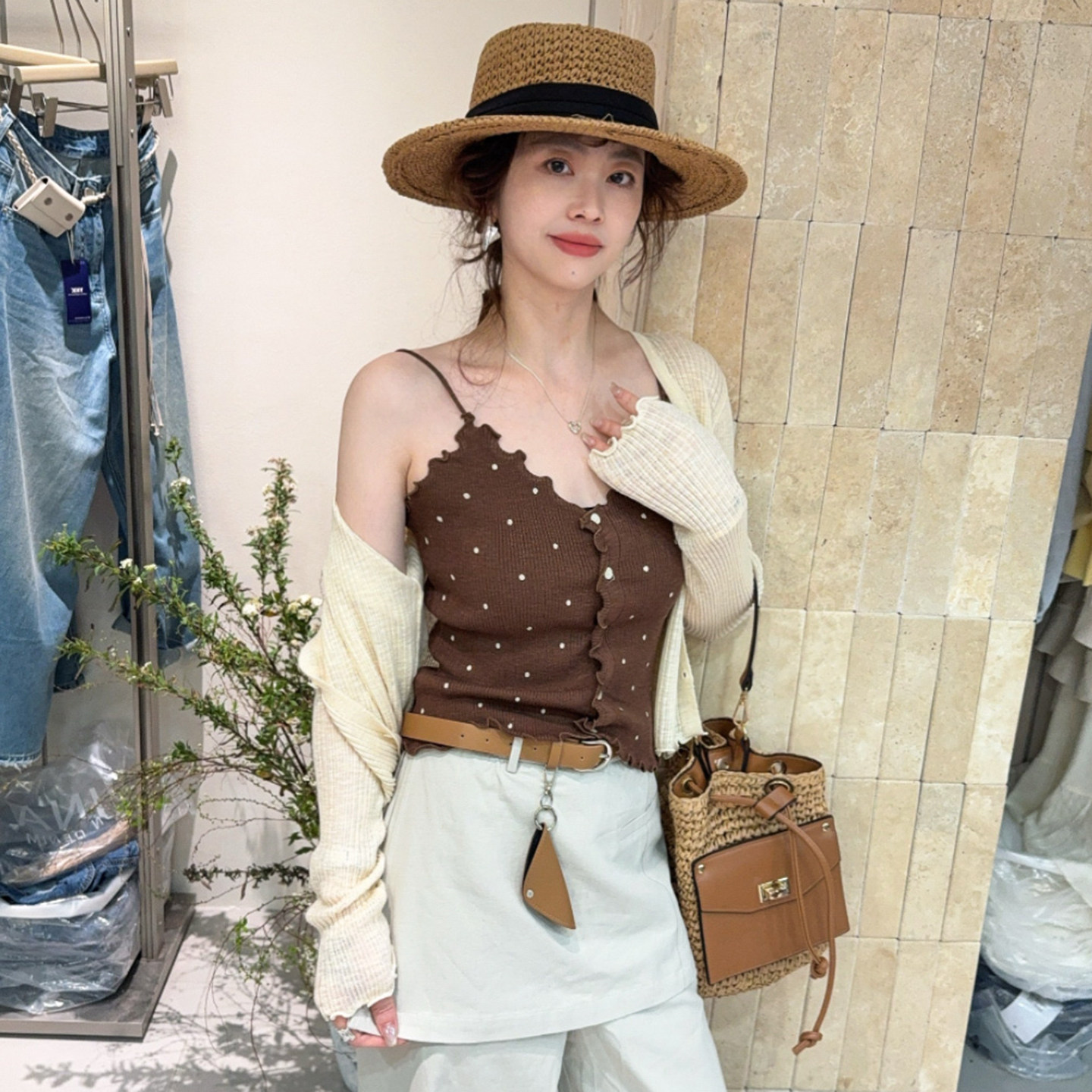 波点吊带背心针织开衫两件套上衣女欧洲站2026春装新款欧货女装潮