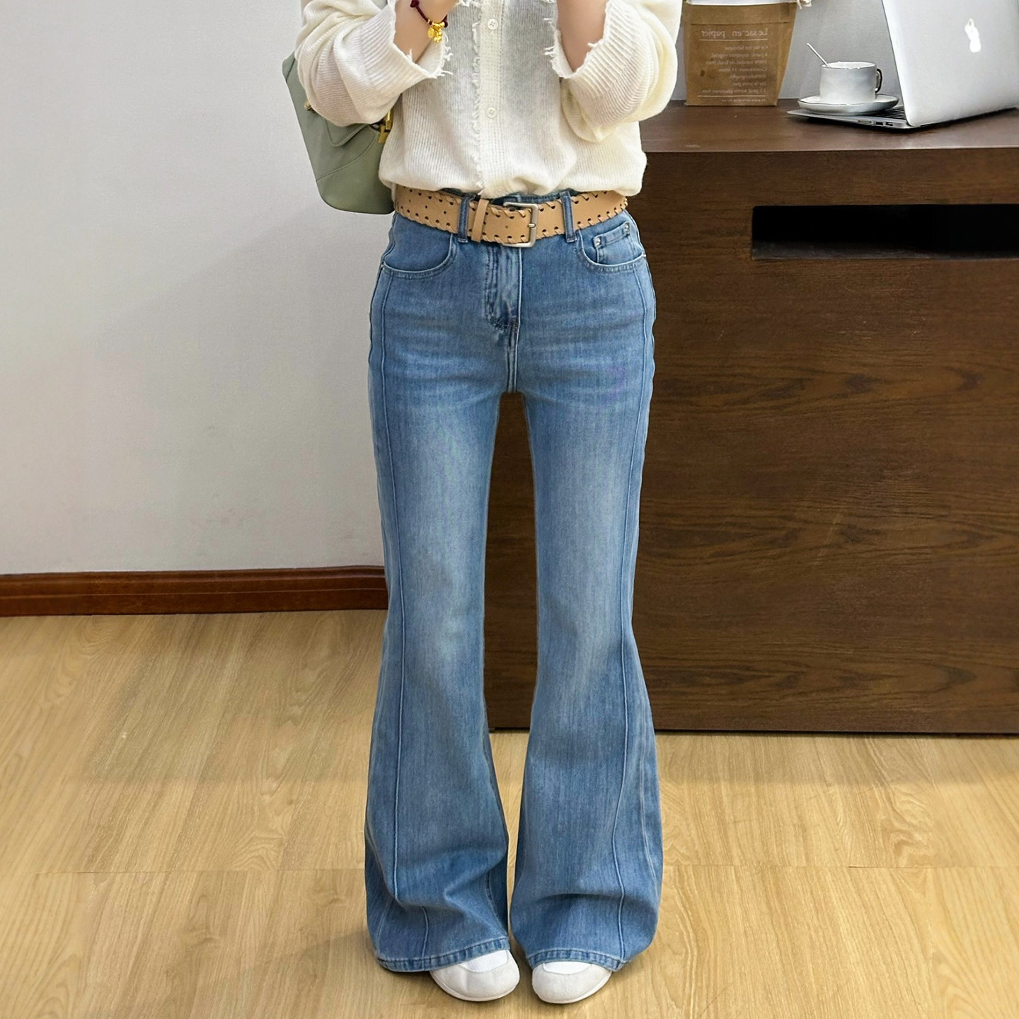 四面弹拖地微喇牛仔裤女欧洲站2026春装新款欧货女装时尚喇叭裤潮