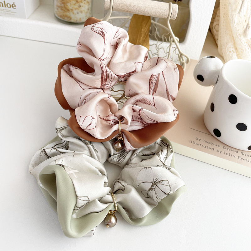 ins复古头饰法式高级感发饰缎面大肠圈吊坠发绳大号发圈头绳发扎,饰品/流行首饰/时尚饰品新,发饰,淘宝优惠券,粉丝福利购,淘宝优惠卷