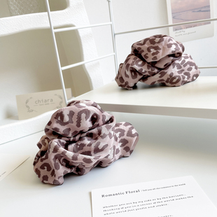 原创发饰饱满后脑勺豹纹云朵抓夹大号鲨鱼夹发量多发夹头饰盘发抓