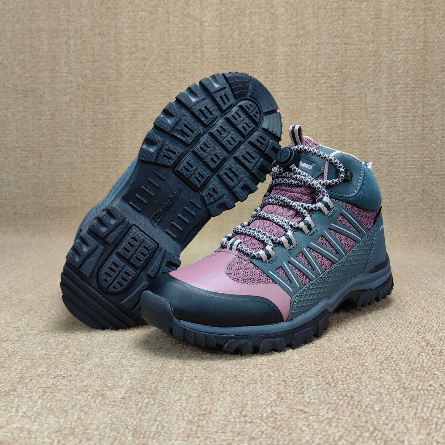 出口户外防水外贸女童中帮徒步鞋小学生登山鞋软底轻便防滑弹簧扣,童鞋/婴儿鞋/亲子鞋,儿童户外鞋,淘宝优惠券,粉丝福利购,淘宝优惠卷