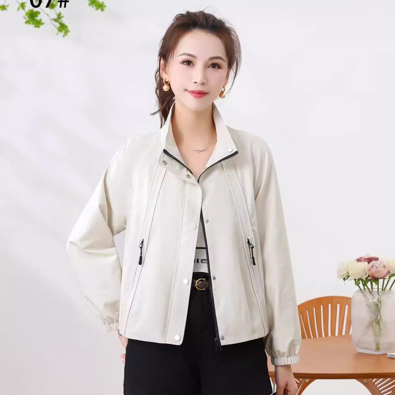 欧货休闲立领短款工装外套女2025春新品洋气减龄宽松显瘦夹克上衣