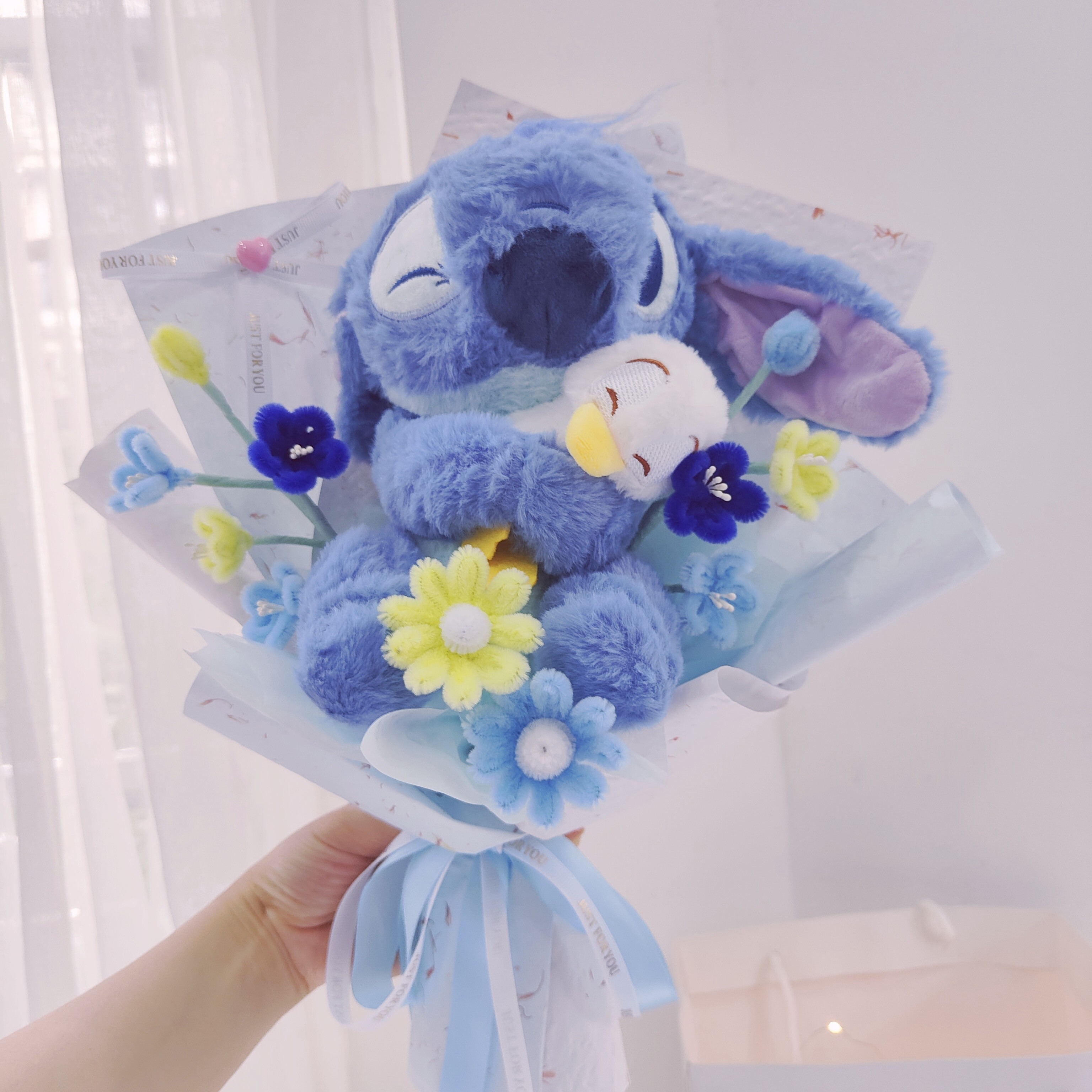 毕业拍照史迪仔玩偶花束生日礼物送女友闺蜜男生史迪奇公仔女神节
