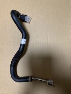 适用于宝马5系G307系G11G12水管M550i750Lix750i涡轮增压器出水管