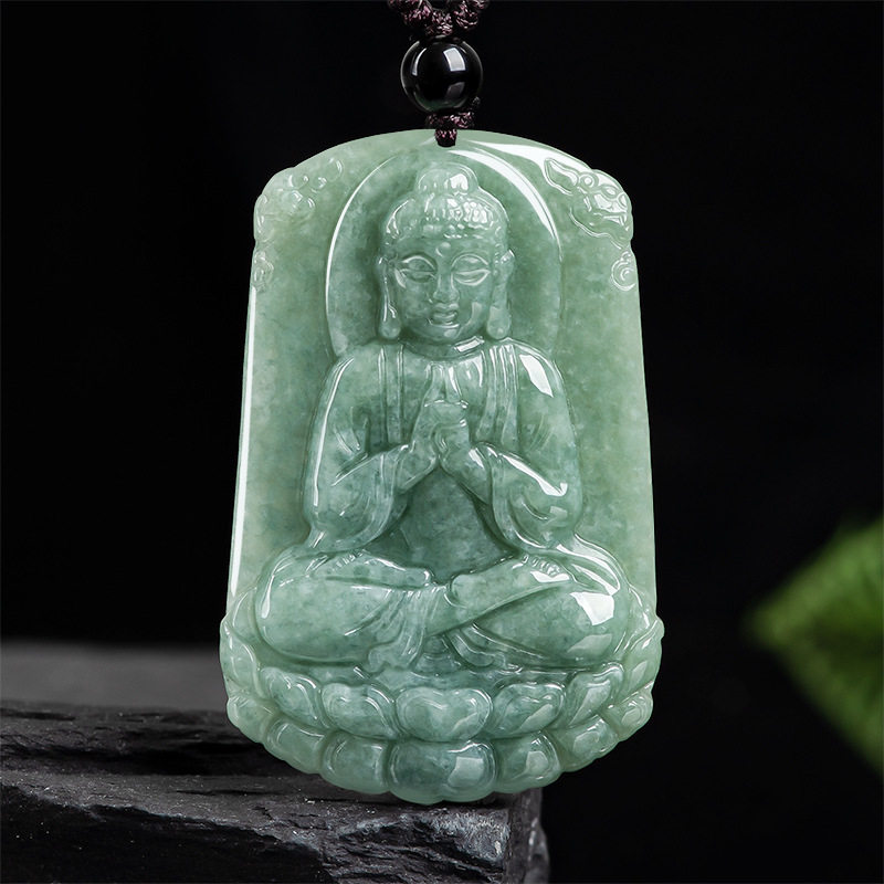 天然A货翡翠绿色佛吊坠大日如来观音玉挂绳守护神本命佛男女挂件