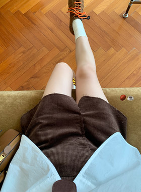 金苏一 灯芯绒短裙女2026春秋韩版高腰显瘦a字半身裙chic开衩裙子