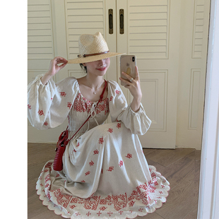 金苏一红色花朵刺绣亚麻连衣裙2026春夏法式收腰长袖裙子chic长裙