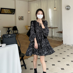 金苏一 黑色碎花连衣裙2025春秋新款韩版宽松百搭长袖打底裙子潮