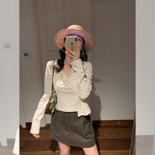 金苏一 小碎花T恤两件套女2026夏季韩版收腰显瘦短袖蕾丝上衣潮