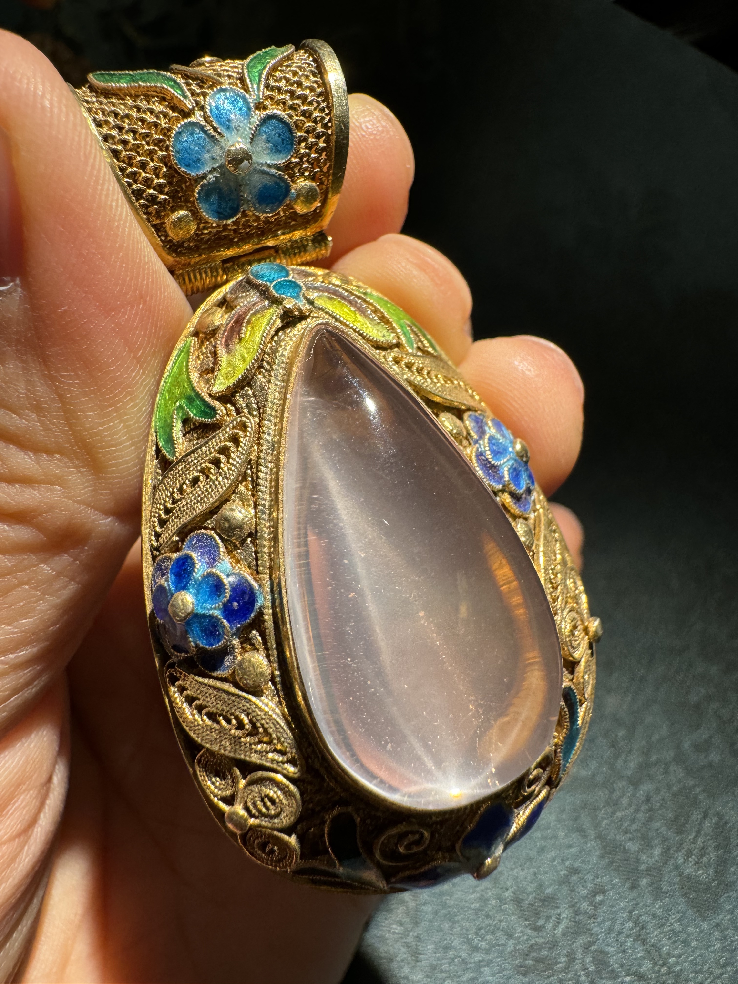 精品推荐!创汇时期银花丝鎏金镶嵌天然粉晶吊坠、银花丝毛衣链