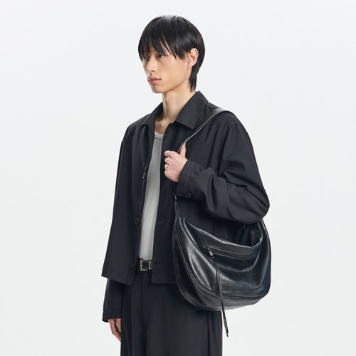 鹿森|斜挎包男女款机车骑行包潮牌单肩斜背包复古流浪饺子包