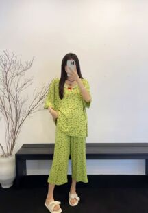 贵妃专属2026新款 七分裤 家居服套装 3382 纯棉螺纹蕾丝花边碎花短袖