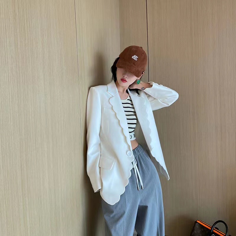 波浪设计白色西装外套女2025夏季新款韩版宽松复古休闲显瘦小西服