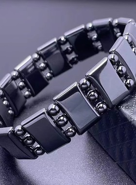 单身手链男黑色手饰磁吸情侣款手环网红弹力男士女生2025年新款潮