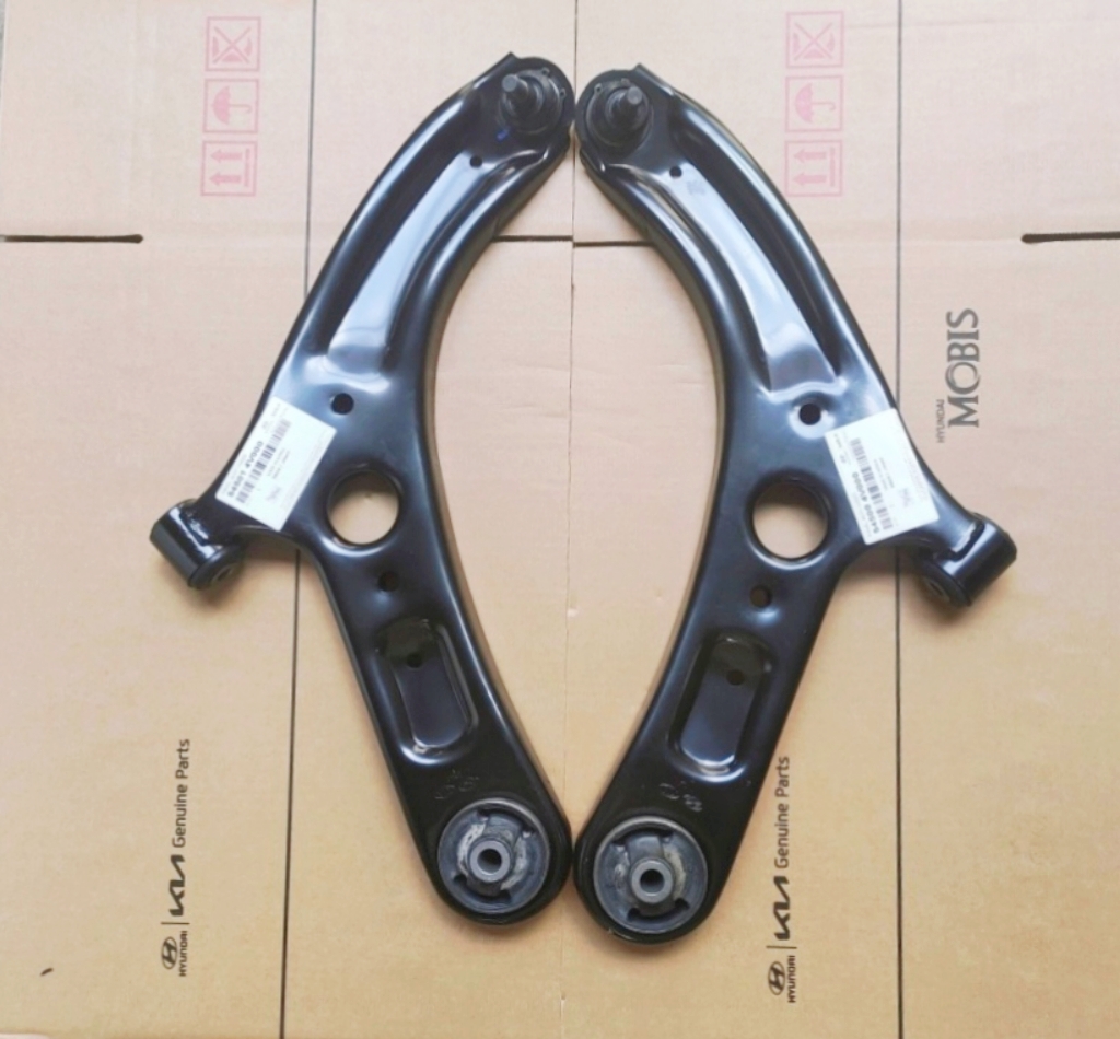 适配现代朗动K3下摆臂原厂左右下悬挂前轮三角臂叉板总成下摆臂