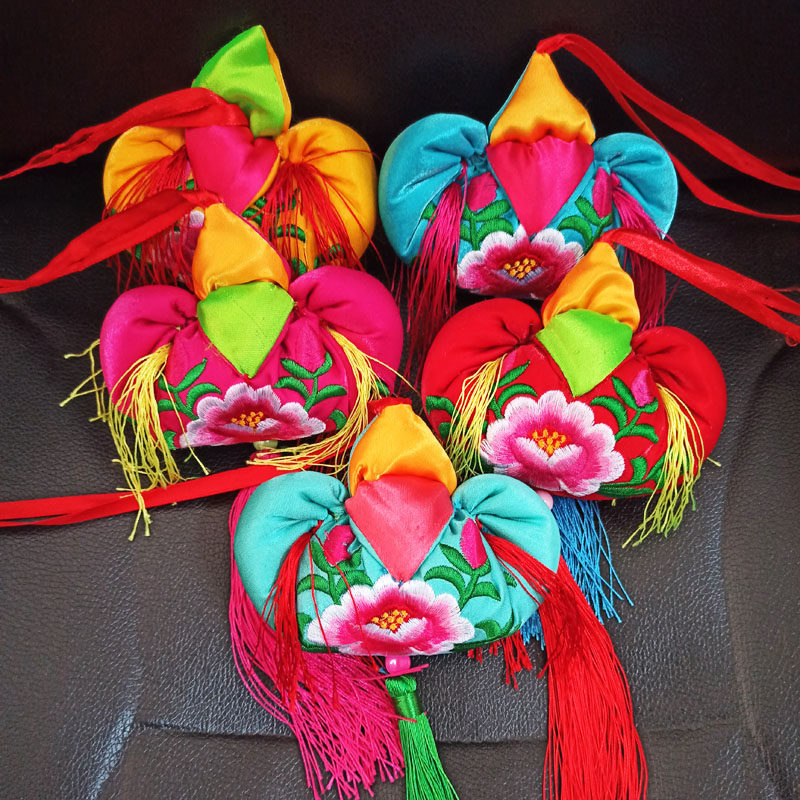 五月端午节小荷包民间胸前挂件双面刺绣大人小孩香包香囊饰品彩色