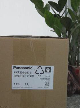 松下变频器AVF200-0074全新原装正品