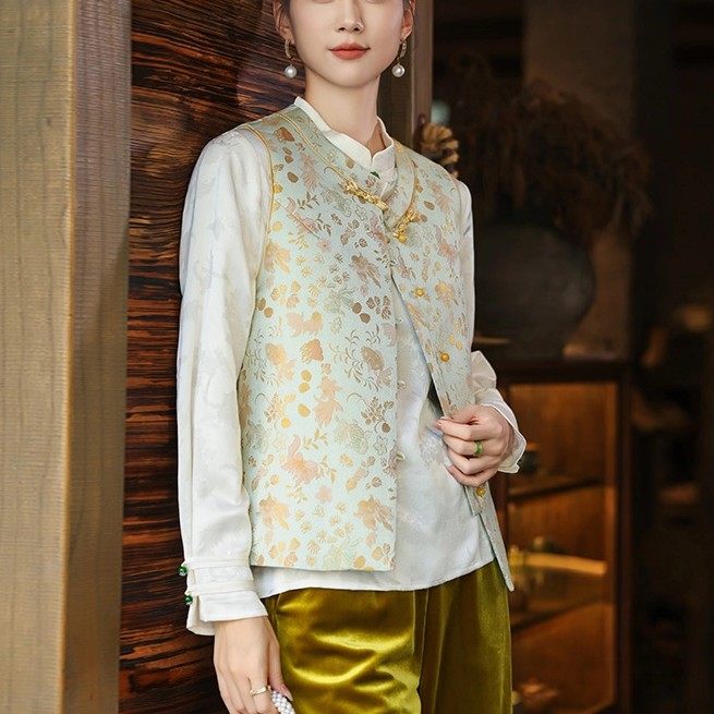 新中式高端宋锦香云纱马甲背心女春季新款轻国风唐装真丝提花上衣
