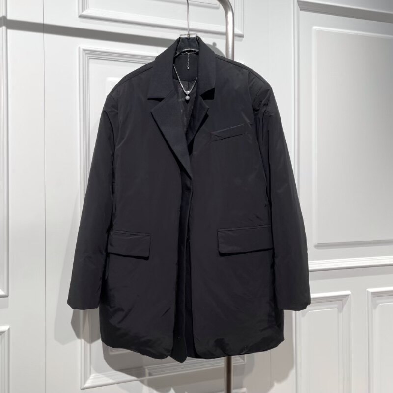 通勤气质假两件羽绒西服女秋冬新款百搭叠穿白鸭绒中长外套潮