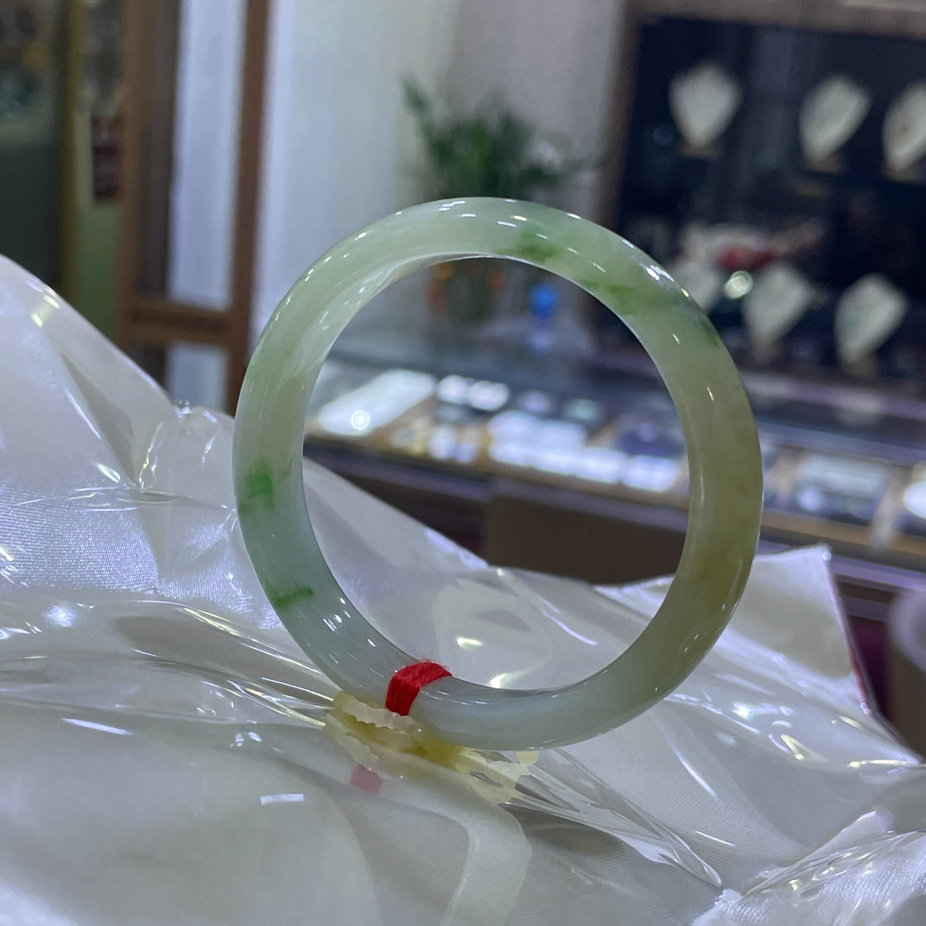 缅甸天然翡翠A货冰细糯达马坎黄家绿翡翠贵妃手镯53圈口精品玉石