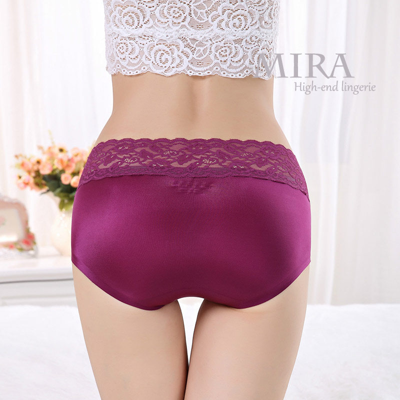 Slip jeunesse sexy en nylon - Ref 643249 Image 3