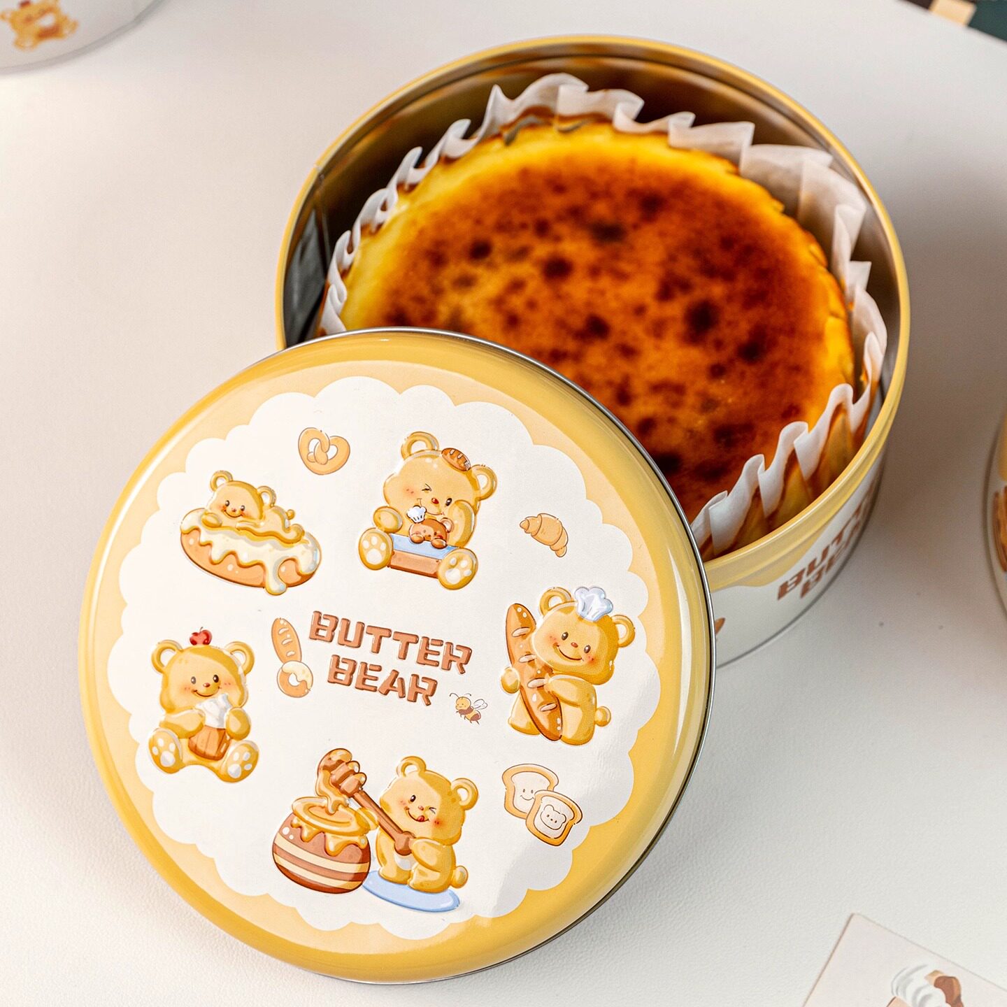 巴斯克包装盒子曲奇饼干铁长方形空罐马口白脱糖果牛轧烘焙雪花酥