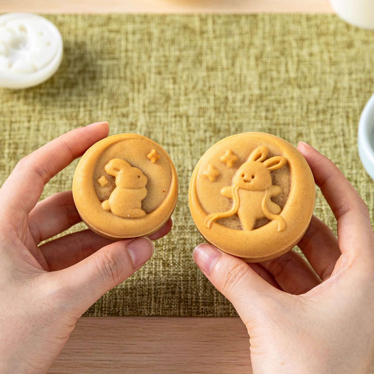 2026新款兔子月饼模具绿豆糕磨烘焙50g7卡通按中秋手压式家用冰广