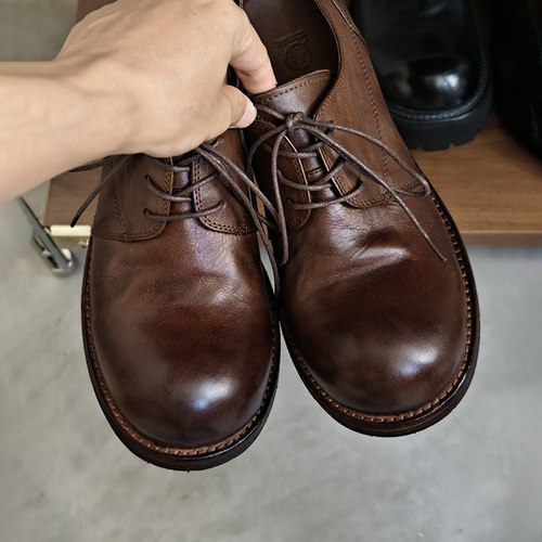 日系复古大头皮鞋男翘头牛皮圆头皮鞋个性手工做旧真皮休闲德比鞋