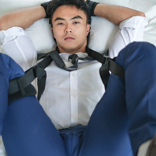 暗黑风男士黑色朋克西装肩带