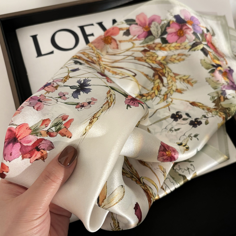 太阳花神之夏！雅致真丝丝巾女春