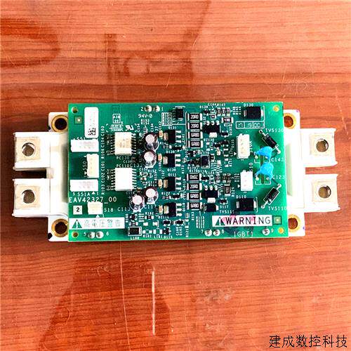 议价EAV42327-00施耐德变频器ATV610-930--630系55-75-90kw触发驱