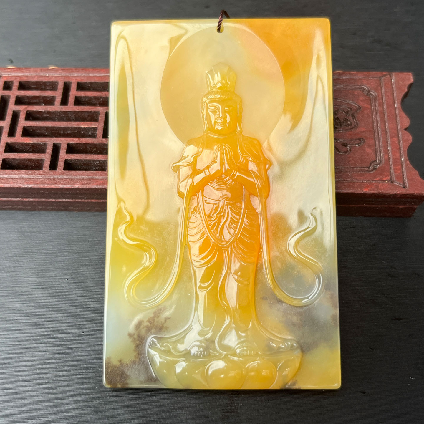 天然云南黄龙玉水草花观音吊坠