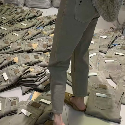 白色牛仔裤女直筒裤2025秋冬加绒高腰显瘦小个子九分窄版烟管裤