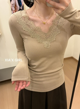 FAFA睫毛蕾丝V领花边磨毛发热打底衫修身保暖免穿文胸上衣带胸垫
