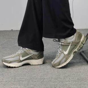VOMERO5运动鞋 ZOOM 复古跑鞋 透气老爹鞋 002 耐克男鞋 HF1553 春新款