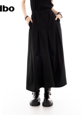 odbo/欧迪比欧时尚女装休闲半身裙2025秋季新款长裙收褶设计A字裙