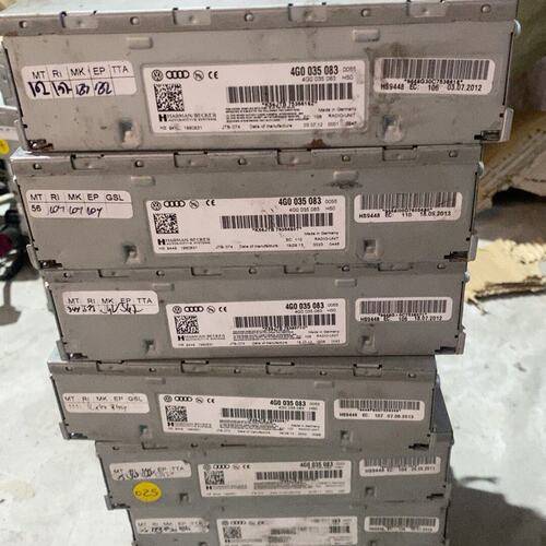 【议价】奥迪进口版主机A6L+C7+Q5+Q7奥迪收音机功放模块