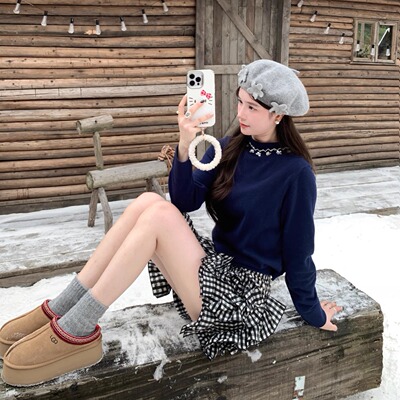 IKOON春季新品2025藏青色手工贝壳钉珠半高领纯棉打底衫针织衫