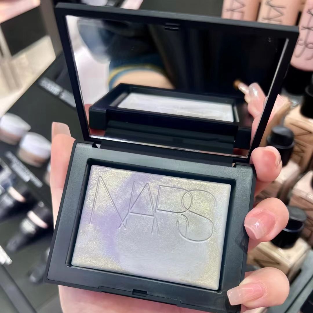 新品!NARS纳斯娜斯限定大白饼欧若拉Aurora极光色蜜粉饼定妆控油